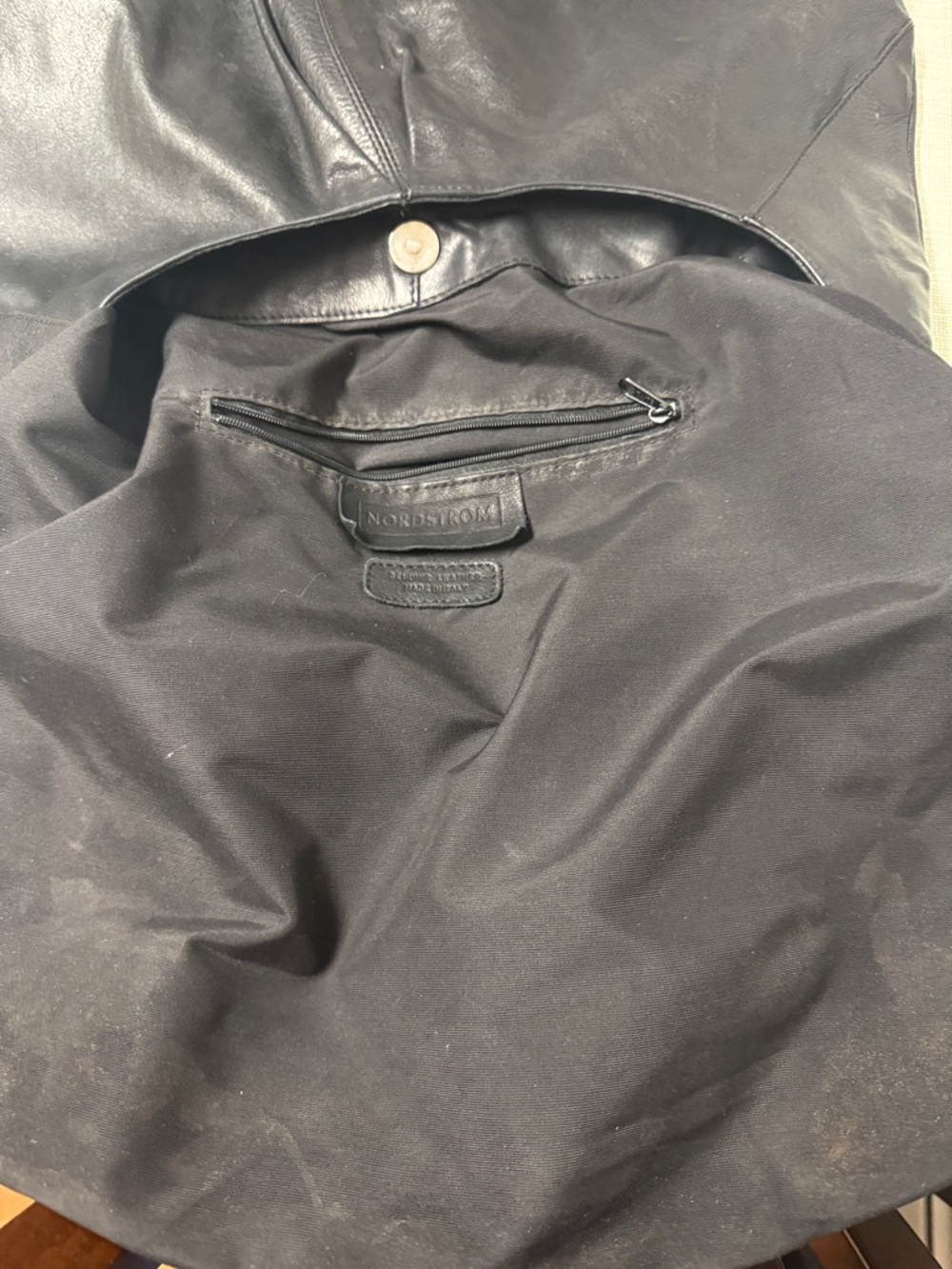 Nordstrom brand leather hobo bag - Picture 5 of 7